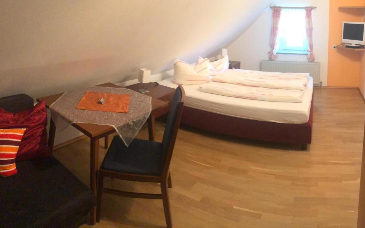 Kronprinz-Rudolf-Hof Unterlamm Bagian luar foto